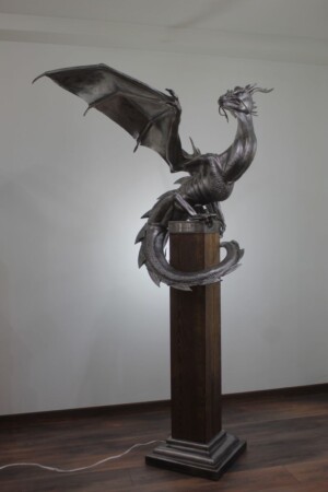 scultura metallica cm 200 x 105 x 100